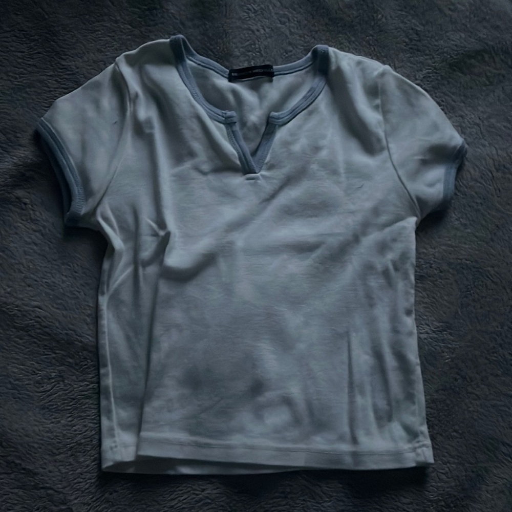 COPY - brandy melville tee